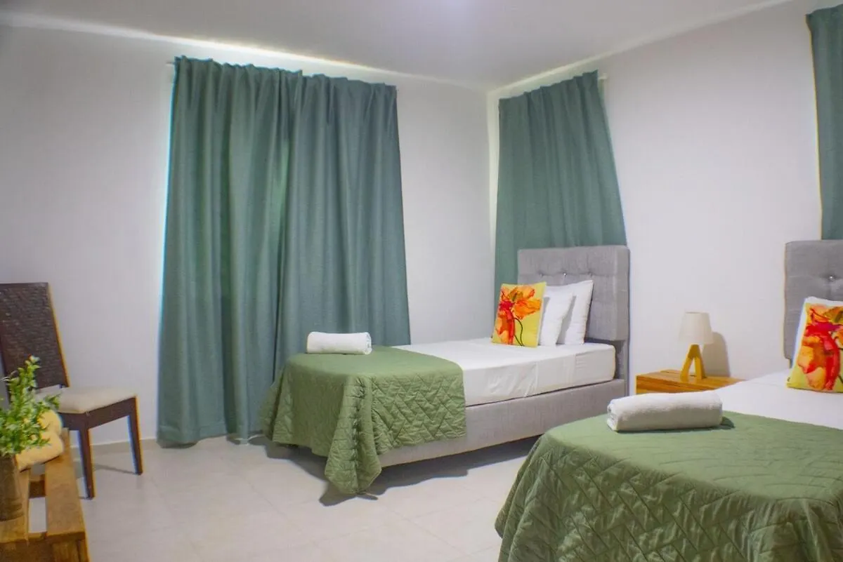 Escapada En Bavaro, Vista Piscina, Playa Los Corales A Solo Pasos Punta Cana Lägenhet